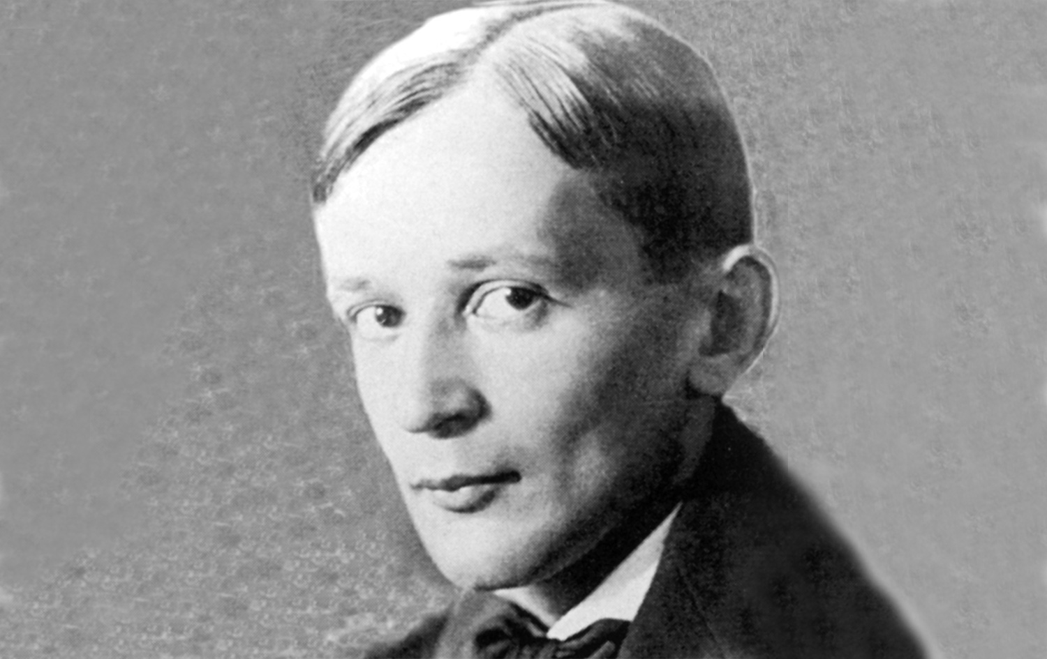 Георгий Адамович
