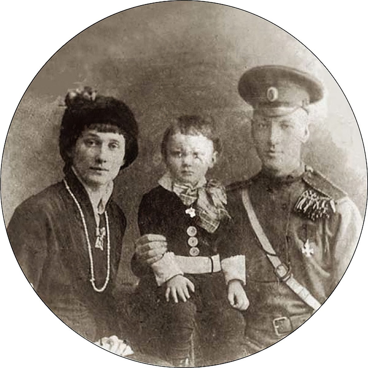 Анна Ахматова, Николай Гумилёв, Лев Гумилёв