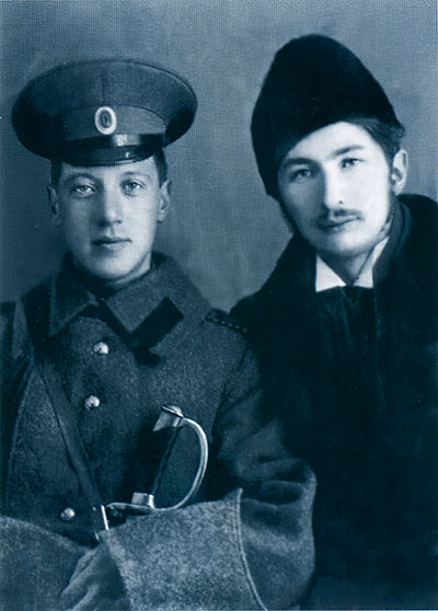 Николай Гумилёв и Сергей Городецкий. 1915 год