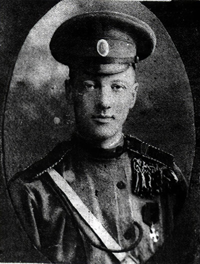 Павлу Николаевичу Лукницкому на память о Н. Гумилеве. От А. Ахматовой